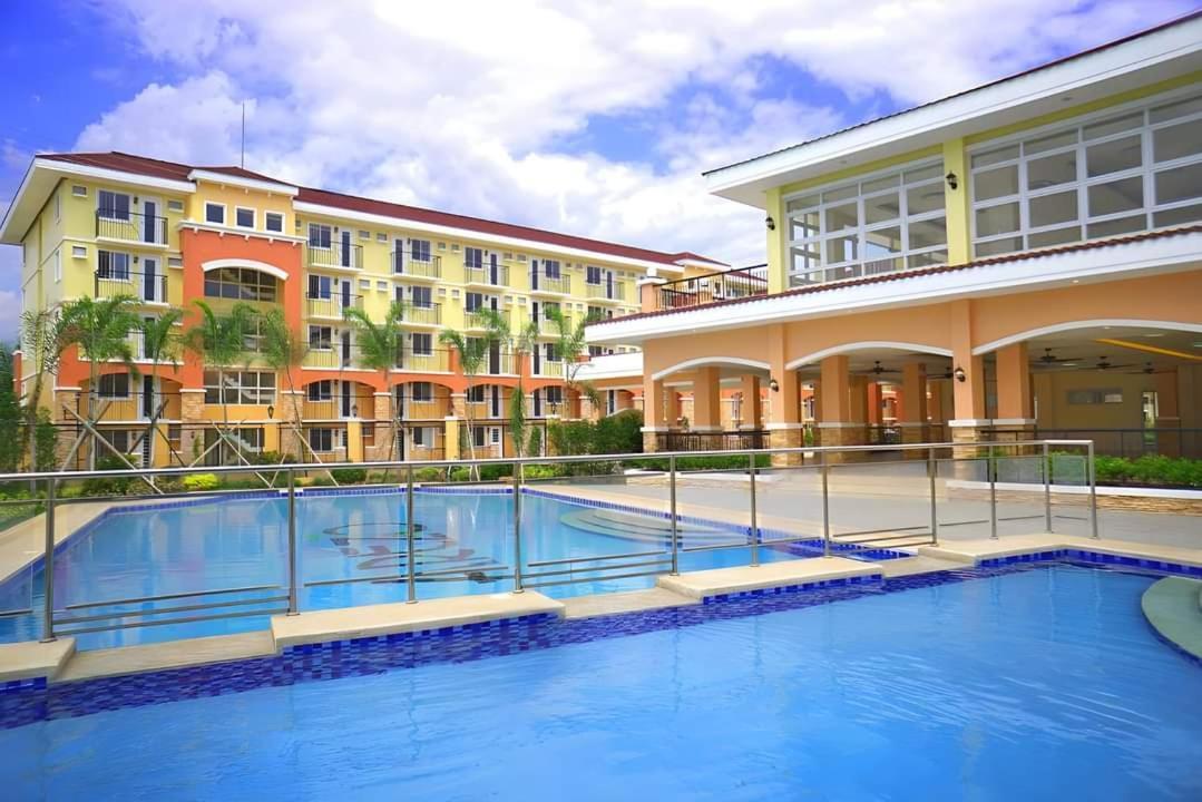 Ar02 1Bedroom Condo Unit With Free Pool, Hbo, Netflix & Wifi Davao City Extérieur photo