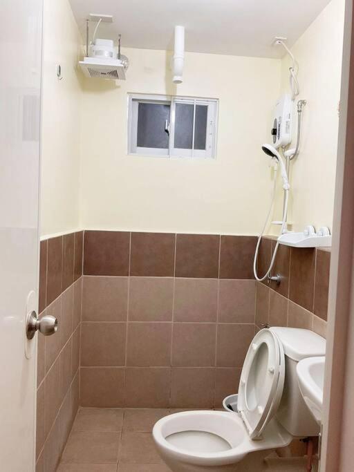 Ar02 1Bedroom Condo Unit With Free Pool, Hbo, Netflix & Wifi Davao City Extérieur photo